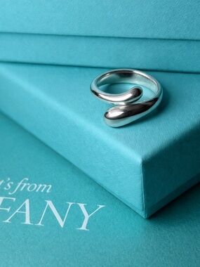 Authentic Tiffany & Co Elsa Peretti Teardrop Ring Size 7